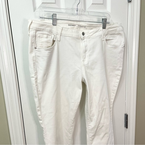 ➕ Old Navy White Rockstar Mid Rise Skinny Jeans Women’s Size 16 - Picture 3 of 7